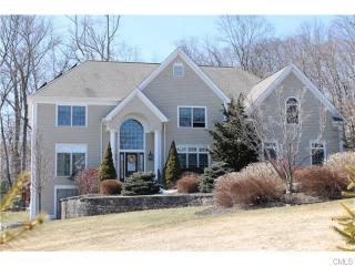 3 Magellan Ln, Bridgeport, CT 06612 exterior