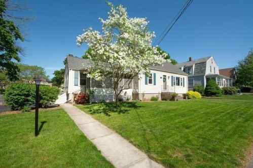 29 Dunbar St, Abington, MA 02351 exterior