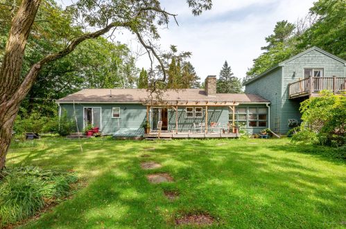 182 Old Brunswick Rd, West Bath, ME 04530 exterior