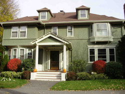 15 Hancock Ave, Newton, MA 02459 exterior