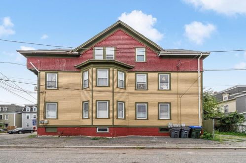 14 Primrose St, Providence, RI 02909 exterior