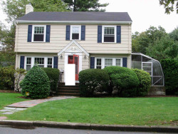 44 Gould Rd, Newton, MA 02468 exterior