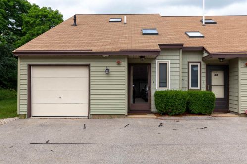 32 Tideview Dr, Dover, NH 03820 exterior