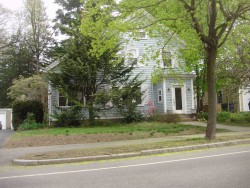 977 Beacon St, Newton, MA 02459 exterior