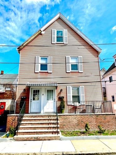 43 Heath St, Everett, MA 02149 exterior