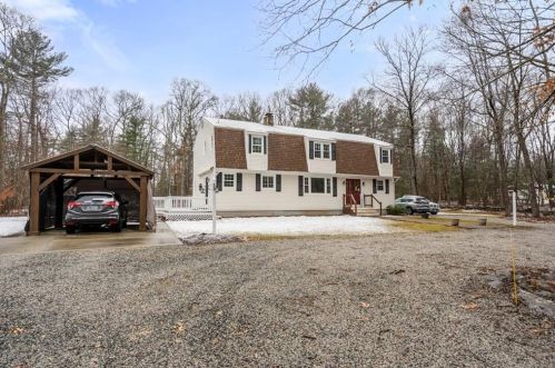 300 Cooper Rd, Glocester, RI 02814 exterior