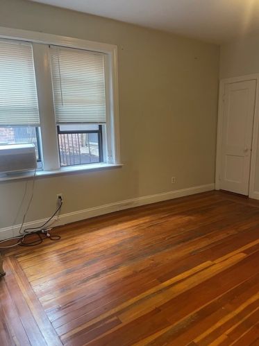 63 Burbank St, Roxbury-Xing, MA 02115 exterior