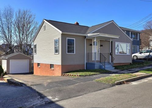 25 Eagle St, Ansonia, CT 06401 exterior
