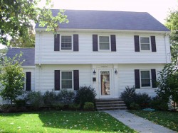 27 Tennyson Rd, Newton, MA 02465 exterior