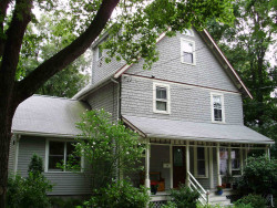 10 Higgins St, Newton, MA 02466 exterior