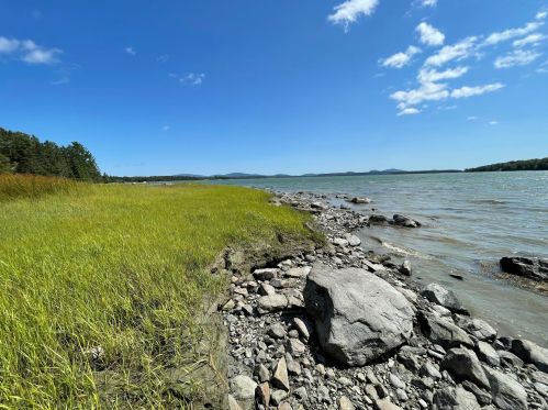 230 Oak Point Rd, Ellsworth, ME 04605 exterior