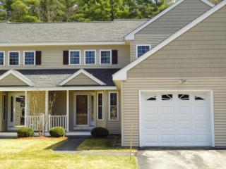 15 Penacook Ter, Merrimack, NH 03054 exterior