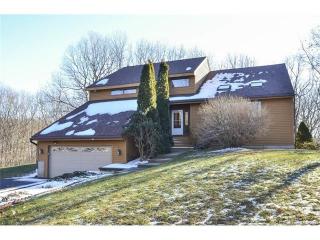 48 Beacon Hill Blvd, Waterbury, CT 06716 exterior