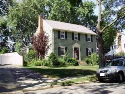 72 Fessenden St, Newton, MA 02460 exterior