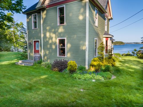 523 Lubec Rd, Lubec, ME 04652 exterior