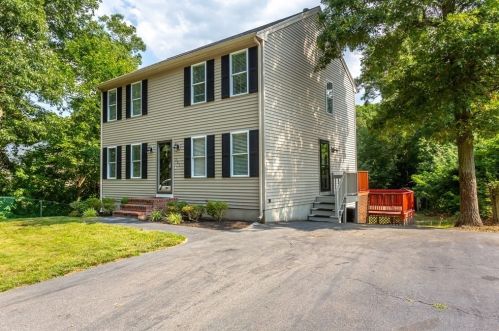 351 Thrasher St, Taunton, MA 02780 exterior