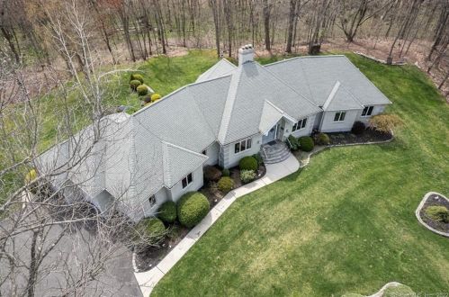 2 Karen Way, Wapping, CT 06074 exterior