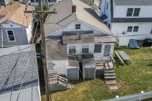 10 Church St, Hampton, NH 03842 exterior