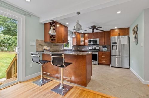 2369 Centre St, Boston, MA 02132 exterior