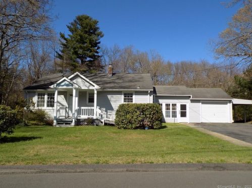 16 Karen Ave, Waterbury, CT 06708 exterior