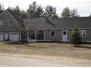 1 Riverview Ct, Epping, NH 03042 exterior