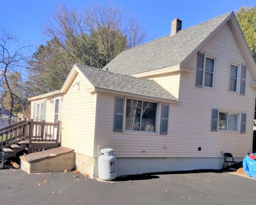 81 Prospect St, Millinocket, ME 04462 exterior