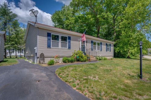 5 Lynx Ln, Berwick, ME 03901 exterior