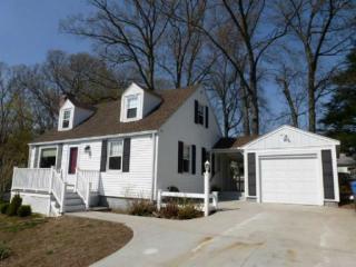 53 Normandy Dr, Cranston, RI 02920 exterior