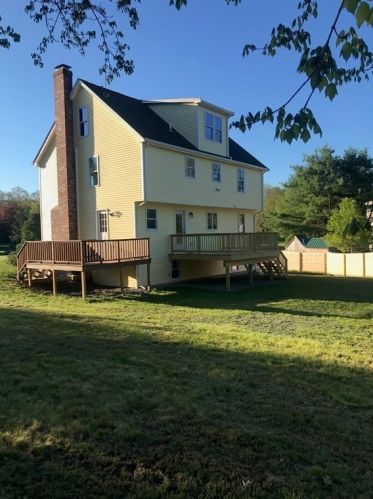 55 Pond St, Wrentham, MA 02093 exterior