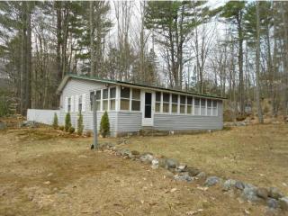 17 Willow Ave, Gilmanton, NH 03237 exterior
