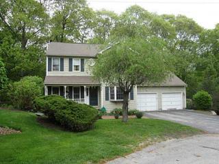 20 Beaver Creek Ct, Cranston, RI 02921 exterior