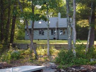 22 Sunset Shores Dr, Belgrade, ME 04917 exterior