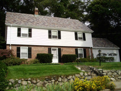 75 Annawan Rd, Newton, MA 02468 exterior