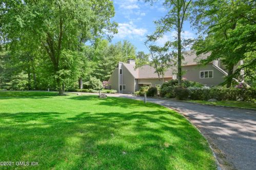 7 Stallion Trl, Greenwich, CT 06831 exterior