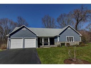 29 Lisa Marie Cir, Warwick, RI 02886 exterior