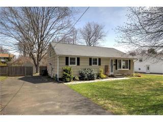 81 Linwood St, Milford, CT 06461 exterior