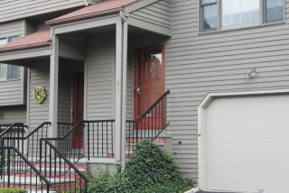 28 Lambert Cmn, Wilton, CT 06897 exterior