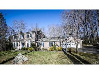 114 Fulling Mill Ln, Ridgefield, CT 06877 exterior