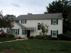 21 Bontempo Rd, Newton, MA 02459 exterior