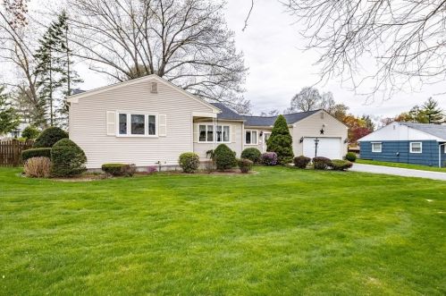 56 Birchland Ave, Springfield, MA 01119 exterior