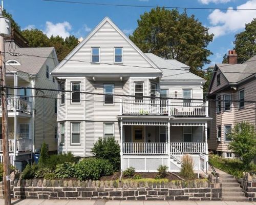 24 Boylston St, Roxbury-Xing, MA 02116 exterior