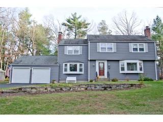 15 Gates Ln, Simsbury, CT 06070 exterior