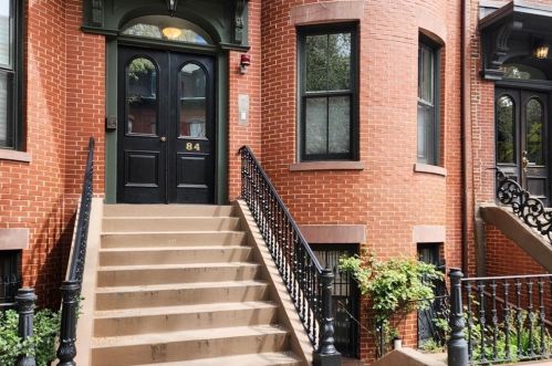 84 Brookline St, Roxbury-Xing, MA 02118 exterior