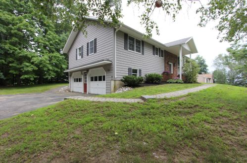 37 Sherbrooke Ave, Lewiston, ME 04240 exterior