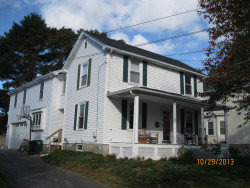 251 Cherry St, Newton, MA 02465 exterior