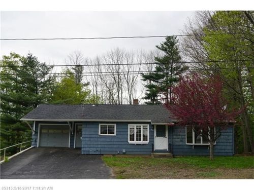 364 Webber Ave, Lewiston, ME 04240 exterior