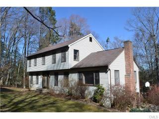 24 Colonial Ridge Dr, Gaylordsville, CT 06755 exterior