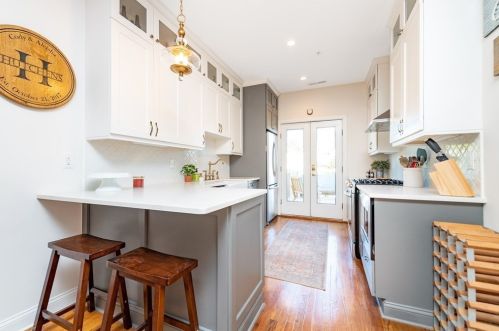 114 Bennington St, Roxbury Xing, MA 02128 exterior