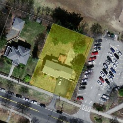 1711 Beacon St, Newton, MA 02468 aerial view