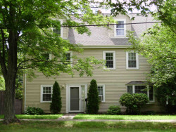 706 Saw Mill Brook Pkwy, Newton, MA 02459 exterior